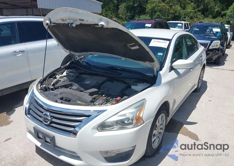 2013 Nissan Altima 2.5 S from USA, damaged, VIN 1N4AL3AP1DC228902